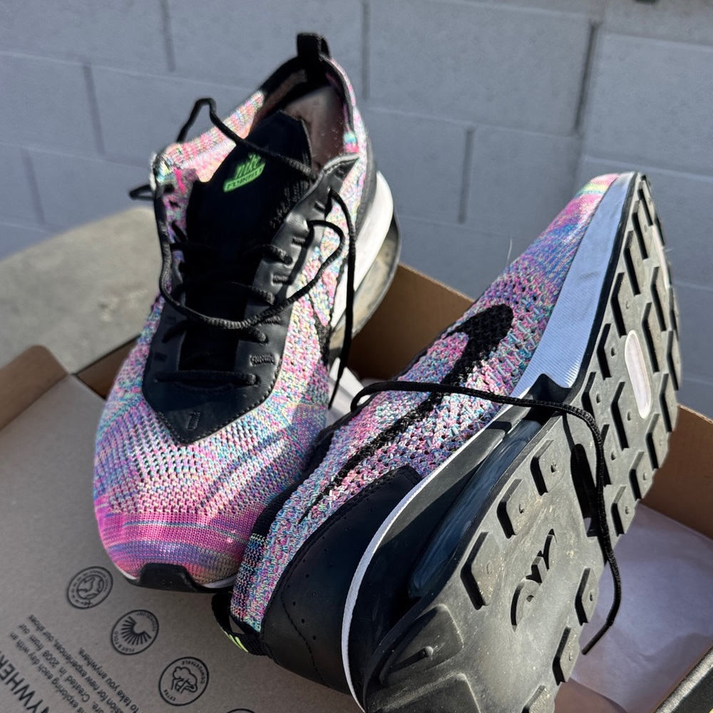 Nike Flyknit Multicolor men’s sneakers